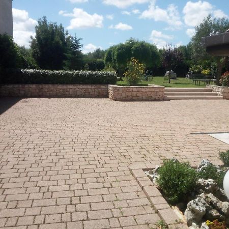 The Holiday House Santeramo in Colle Exterior foto